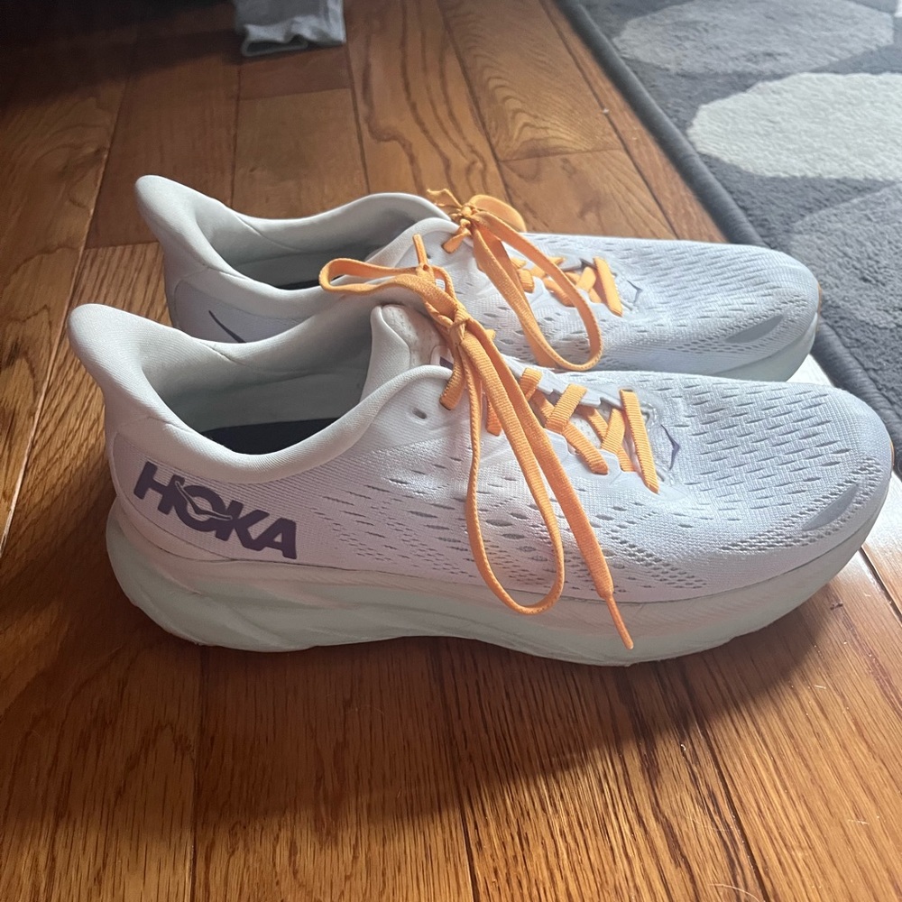 hoka clifton 8